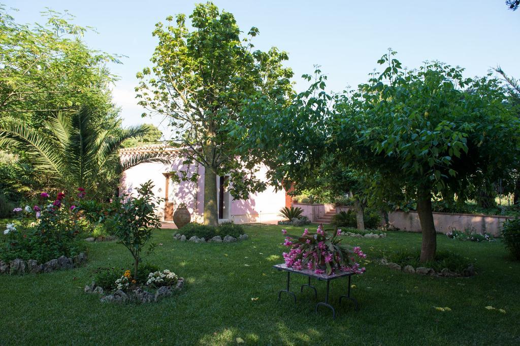 Ai Cipressi Bed & Breakfast Salemi Eksteriør bilde